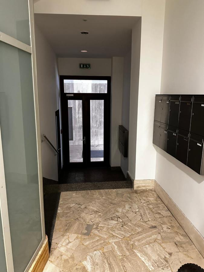 Luxury Penthouse At The Historical Centre With Free Parking Διαμέρισμα Μπρατισλάβα Εξωτερικό φωτογραφία