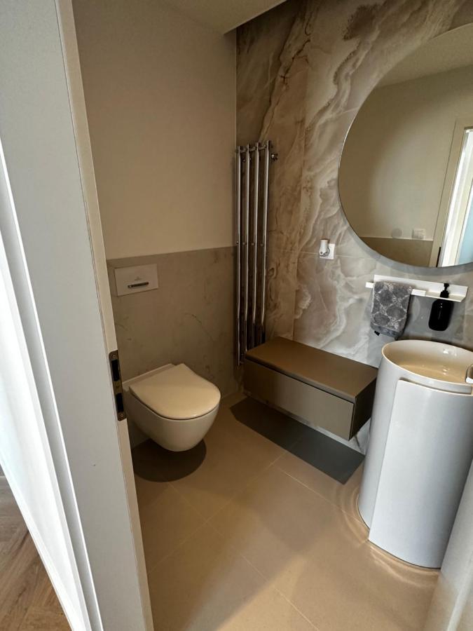 Luxury Penthouse At The Historical Centre With Free Parking Διαμέρισμα Μπρατισλάβα Εξωτερικό φωτογραφία